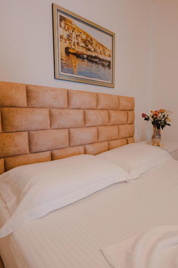 Vila Jon'A Sarande Ngoại thất bức ảnh